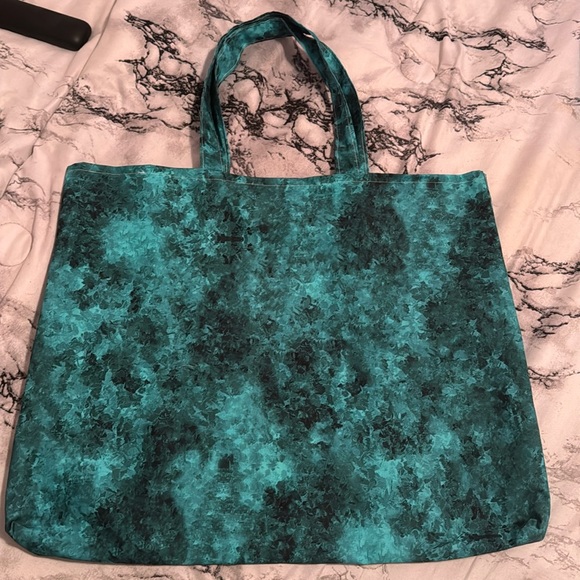 Handbags - Tote bag